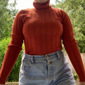 Ribbed Orange Turtleneck